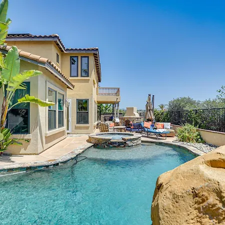 Carlsbad Home With Private Pool, 4 Mi To Beach!